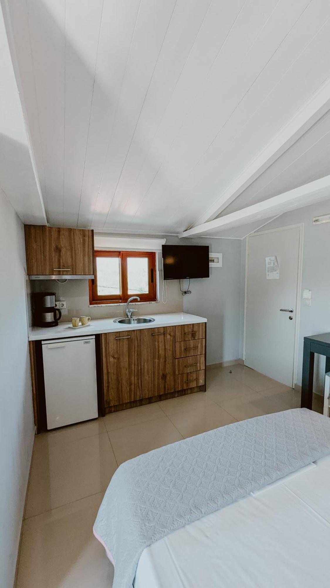 Ariadnes Holiday Accommodation Apidias Lakos Eksteriør billede